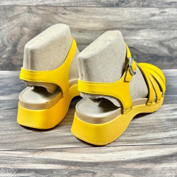 NEW Dansko Roxie Yellow Strappy Leather Clog Sandals 38 7.5-8 - Picture 9 of 12